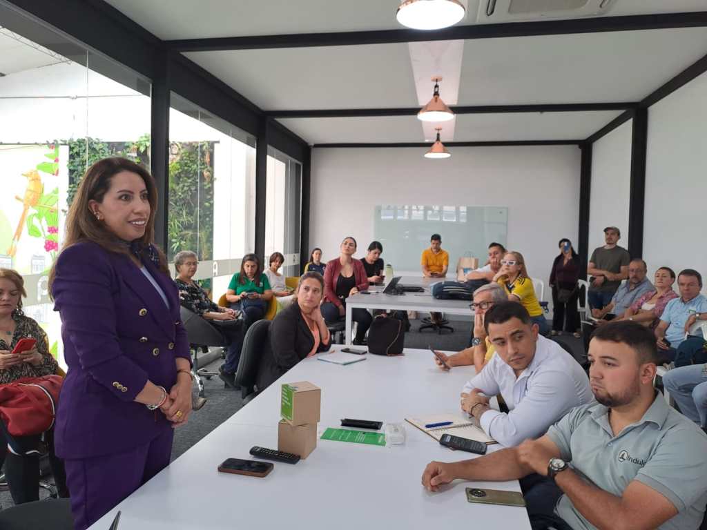 Empresarios pereiranos conocieron las oportunidades comerciales, de proveeduría e inversiones, disponibles en&nbsp;Ecuador