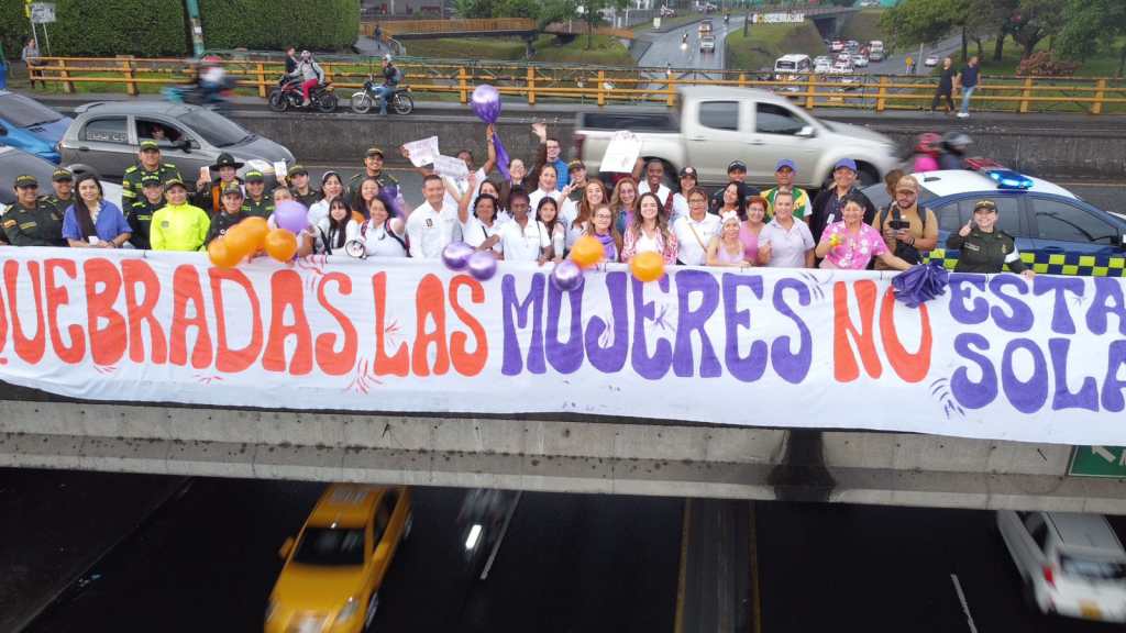 La Ciudad Industrial le dice NO a la violencia contra la mujer con el mensaje ‘En Dosquebradas las mujeres no están&nbsp;solas’