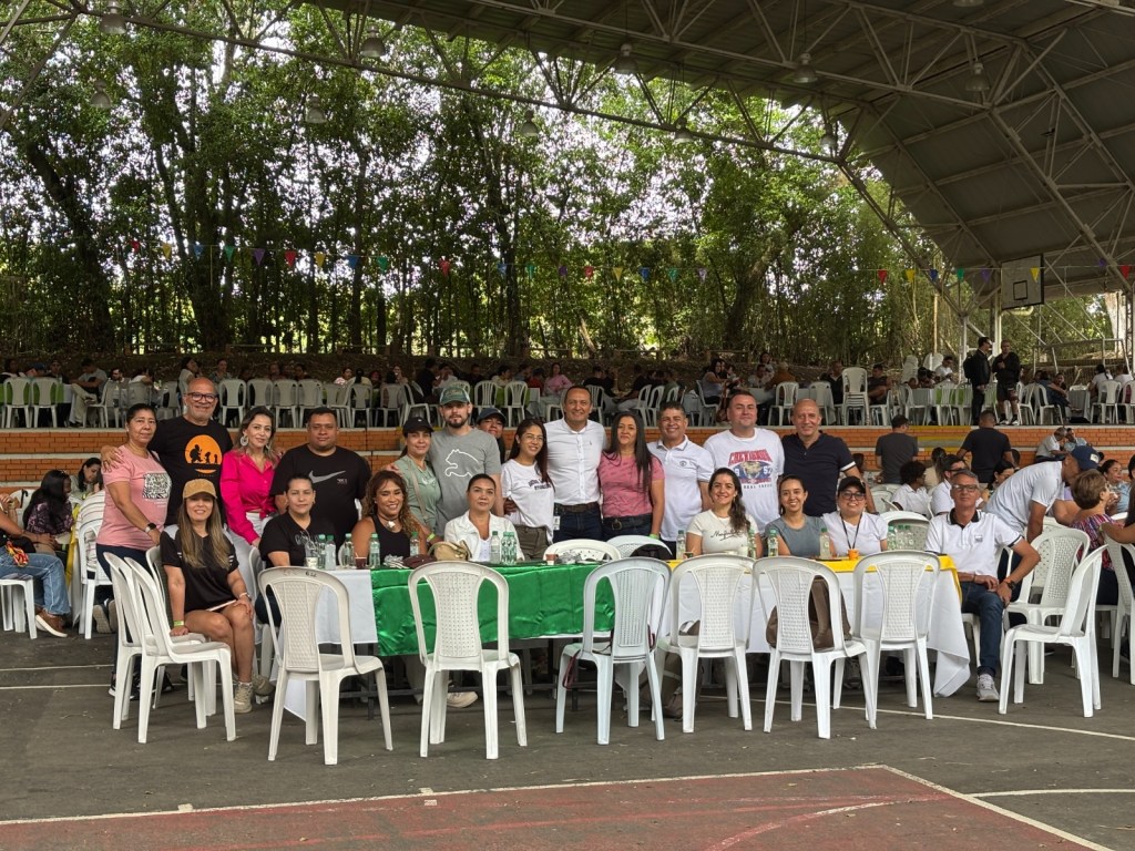 Más de 850 asistentes disfrutaron la jornada ‘Docente, tu mente también necesita recreo’ en&nbsp;Dosquebradas