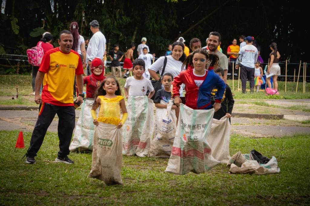 Pereira celebró el Día del Disfraz, con la participación de más de 2.000 niños y&nbsp;niñas